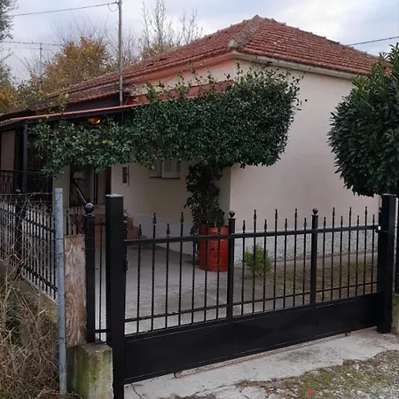 Little Hidden Paradise Trikala  Exterior photo